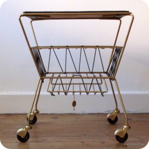 Table basse roulante