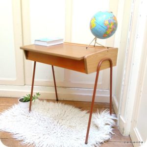Bureau enfant formica
